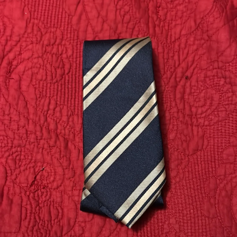 Set a five ties